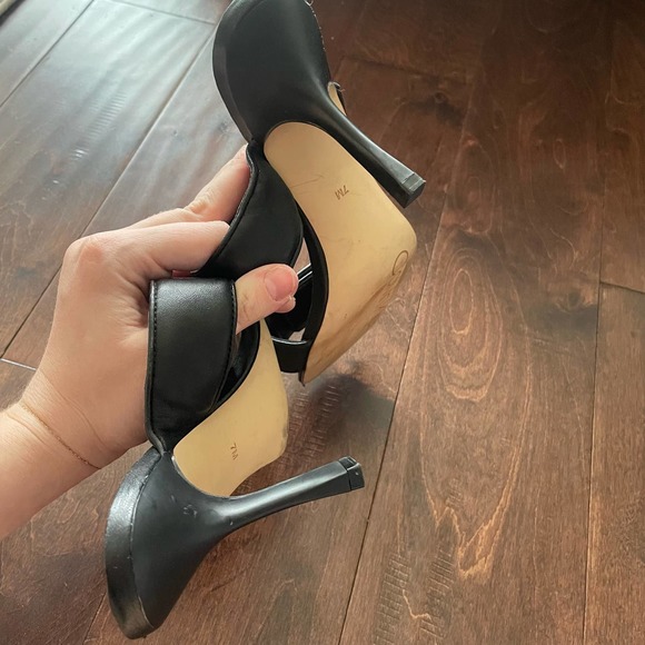 calvin klein black two strap square toe heeled sandals size 7M - Picture 5 of 5